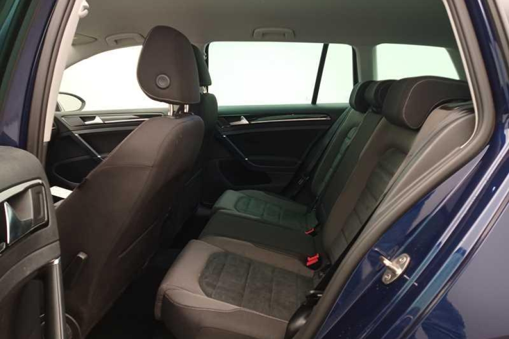 Volkswagen Golf Variant 2017 photo 2