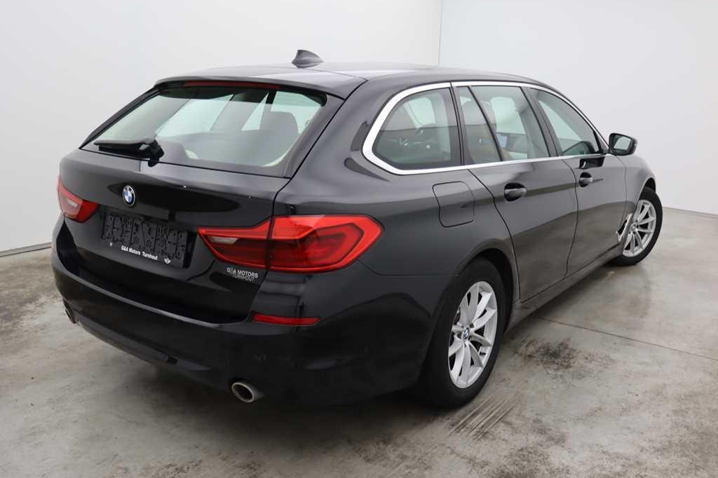 BMW 5er Touring 2017 фото 1