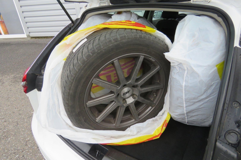 Opel Insignia Sports Tourer 2018 photo 2