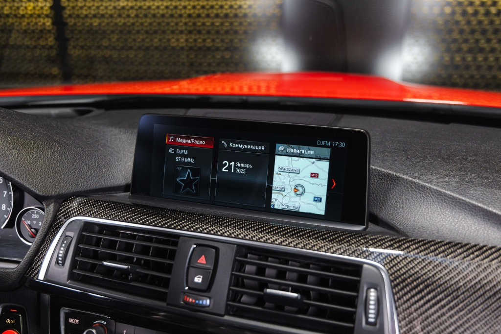 BMW M4 2015 фото BMW M4 2015 фото 44