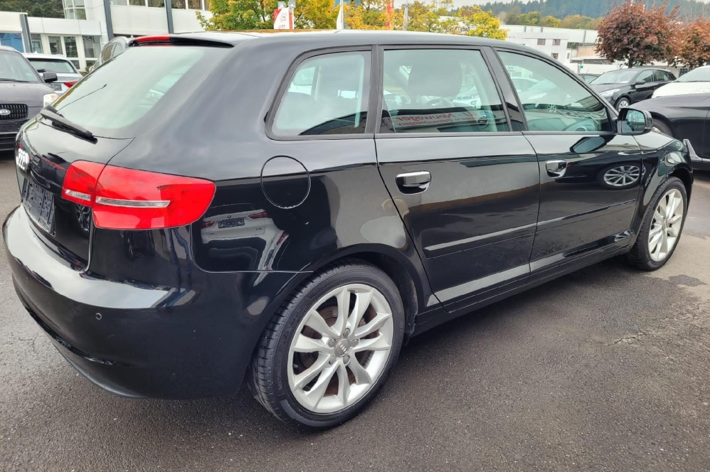 Audi A3 Sportback 2012 фото 1