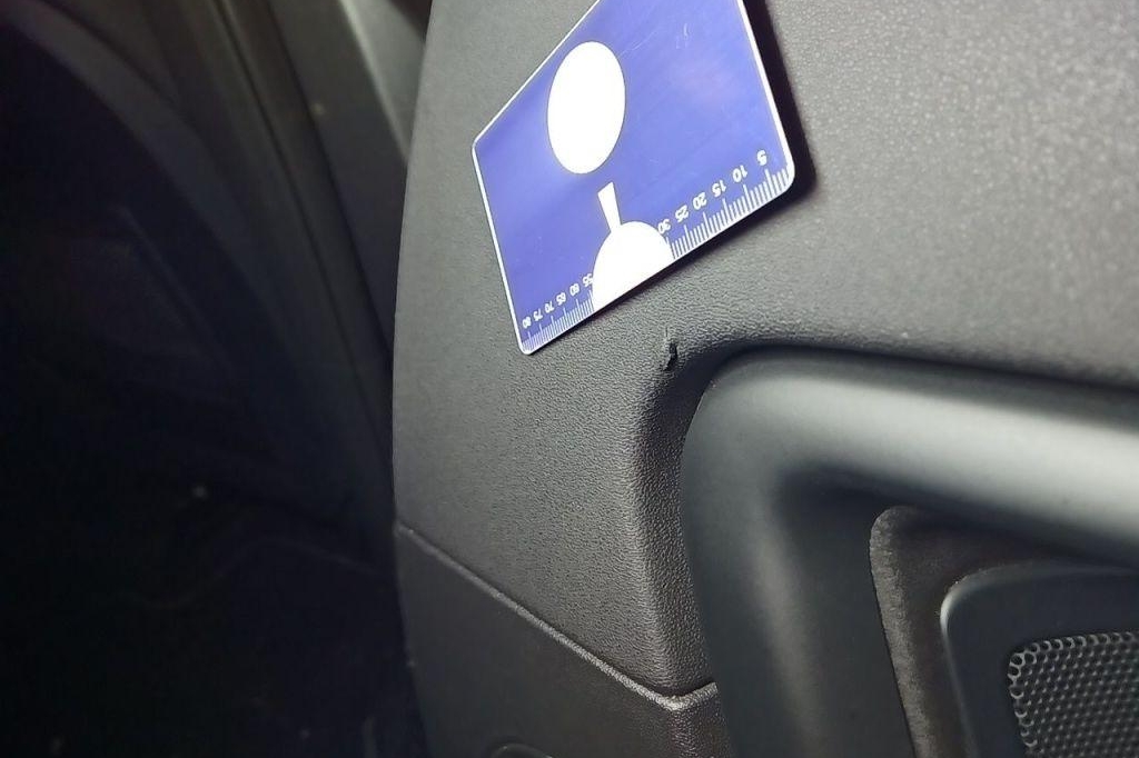 Land Rover Discovery 2016 фото 9