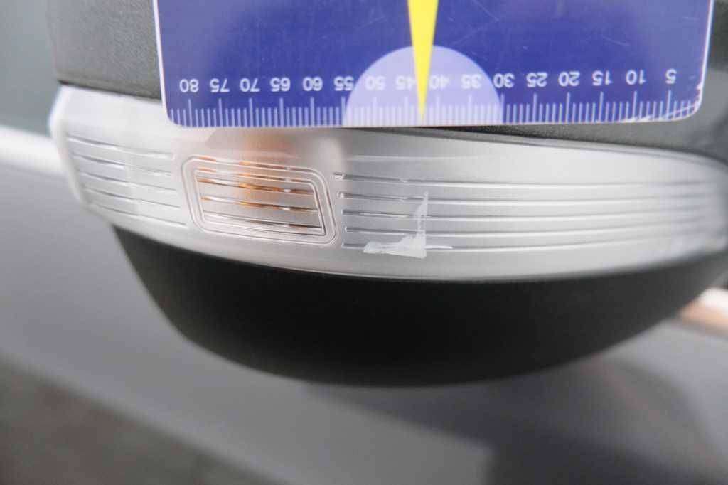 Ford Galaxy 2017 фото 6