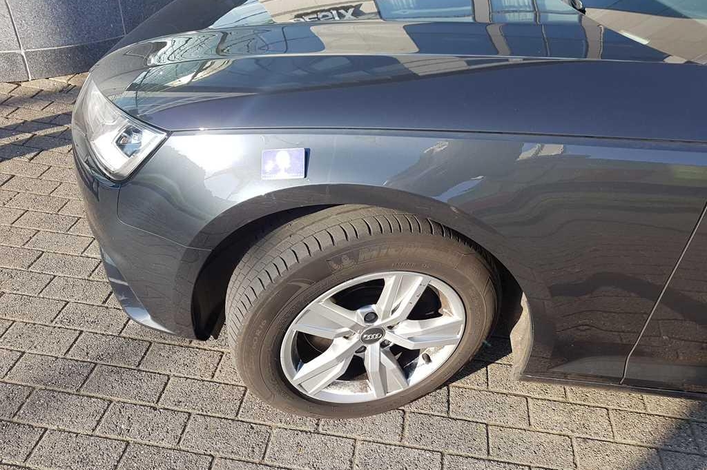 Audi A4 Avant 2017 фото 10