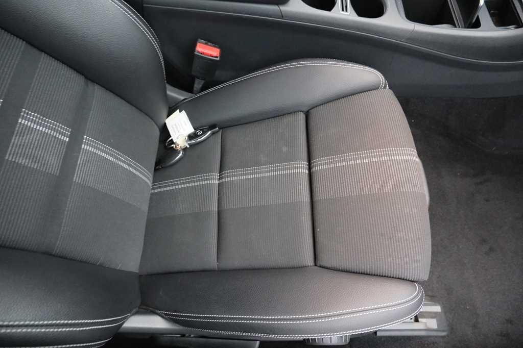 Mercedes-Benz CLA 2018 photo 53