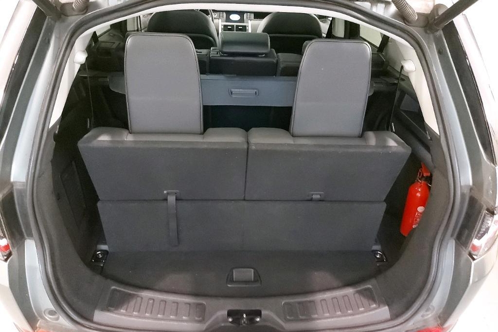 Land Rover Discovery Sport 2016 photo 15