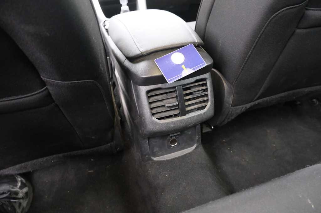 Ford Mondeo Turnier 2016 фото 37