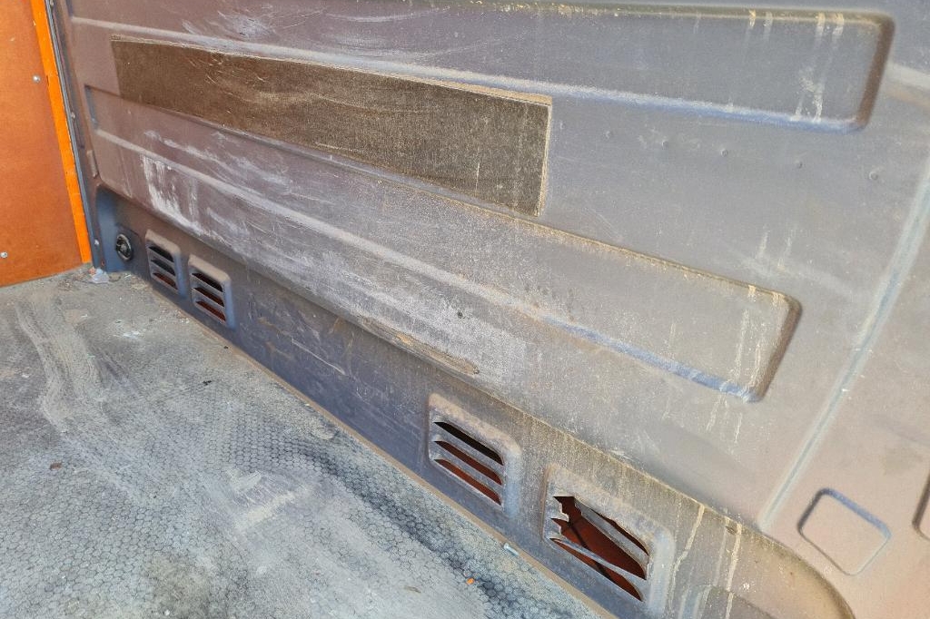 Volkswagen Crafter 2016 photo 49