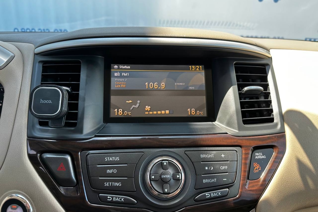 Nissan Pathfinder 2015 фото Nissan Pathfinder 2015 фото 19