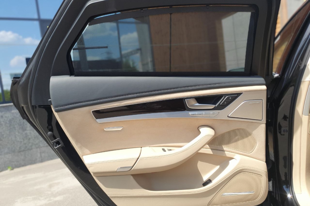 Audi A8 Long Security VR9 Quttro 2015 photo 12