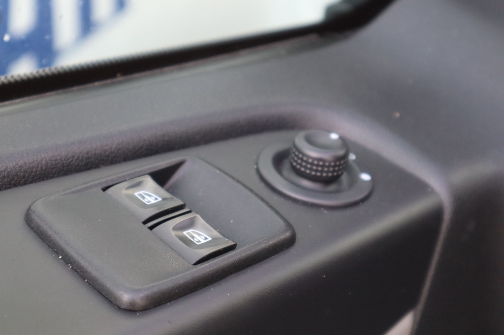 Renault Trafic груз. Energy 2016 photo 8