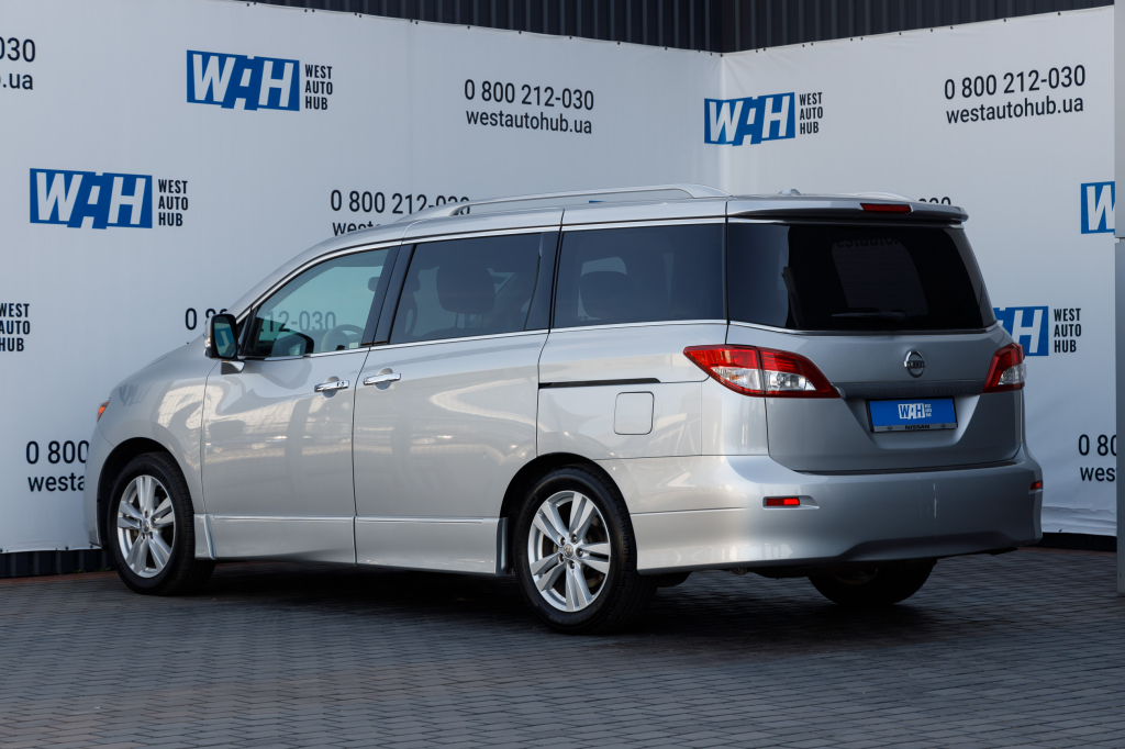 Nissan Quest 2012 фото 17