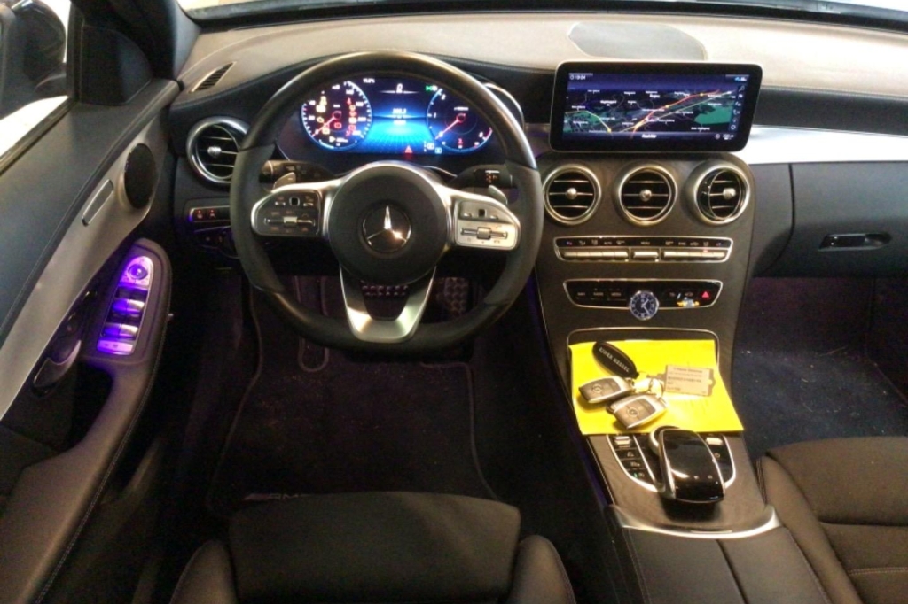 Mercedes-AMG C-Klasse 2021 photo 3