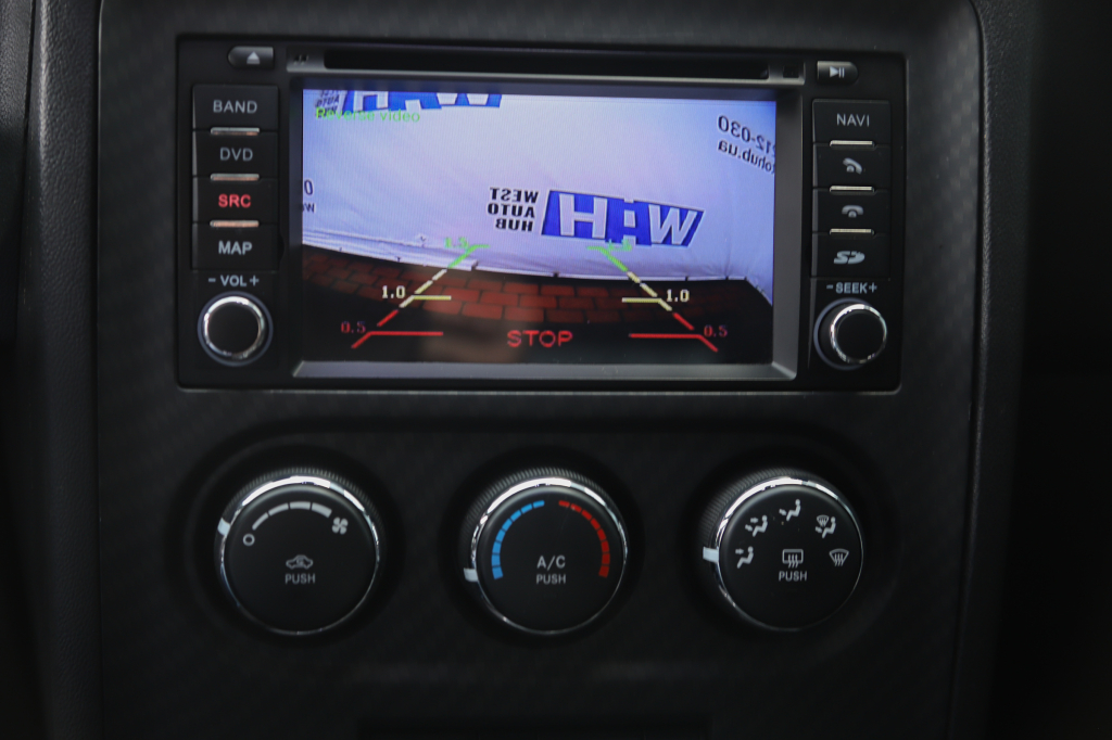 Dodge Challenger SE 2010 photo 32