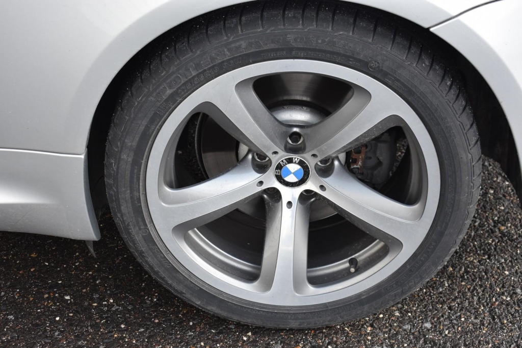 BMW 6 Series 2010 photo 6