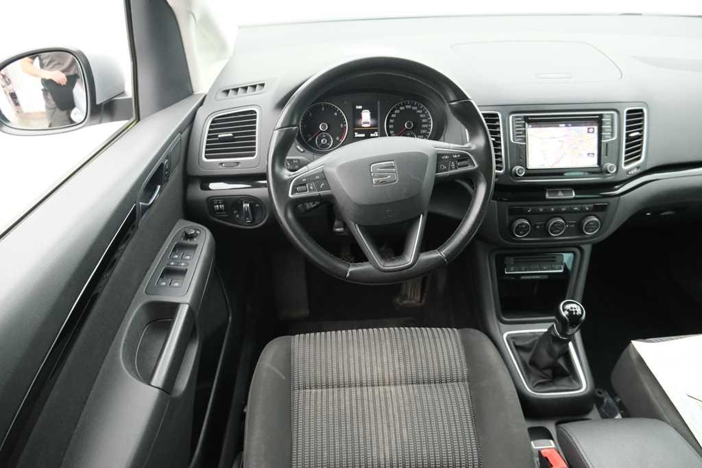 SEAT Alhambra 2016 photo 4