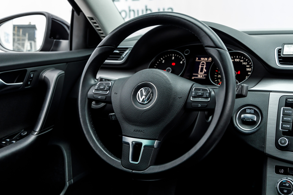 Volkswagen Passat B7 4Motion 2012 photo 23