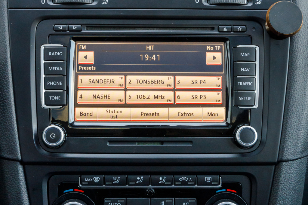 Volkswagen Golf VI 4MOTION 2011 photo 9