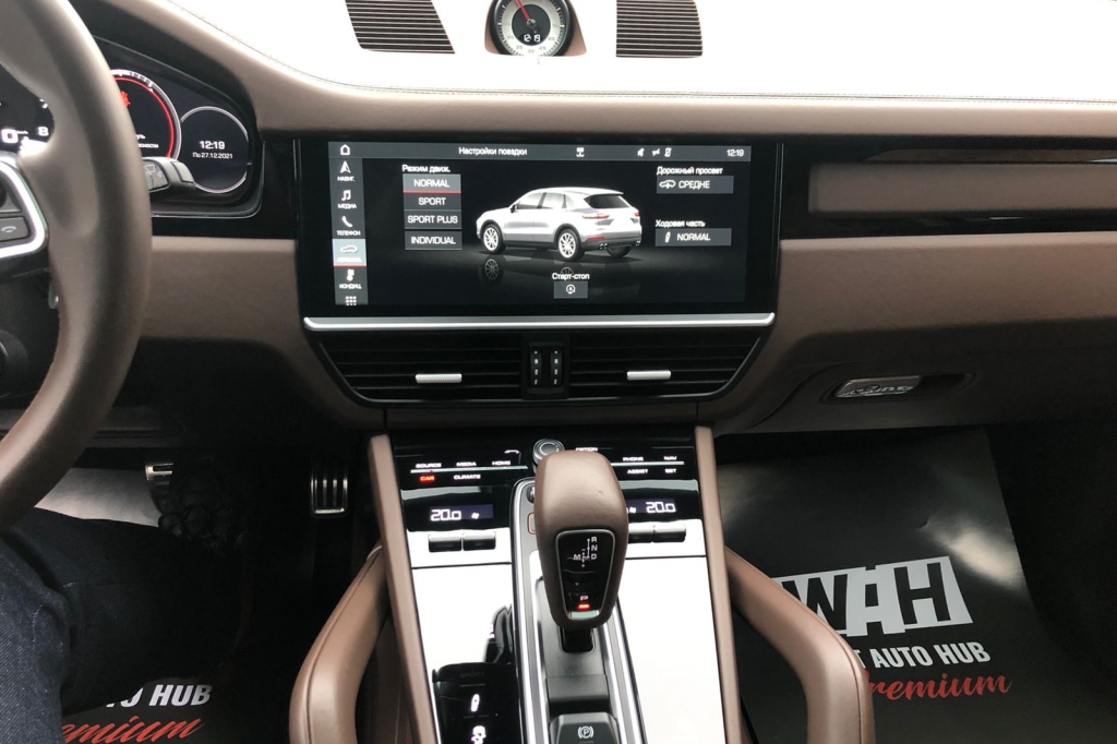 Porsche Cayenne S 2019 фото 18