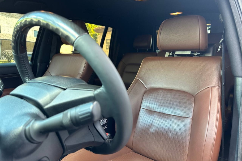 Toyota Land Cruiser 200 GUARD B6 2018 фото Toyota Land Cruiser 200 GUARD B6 2018 фото 13