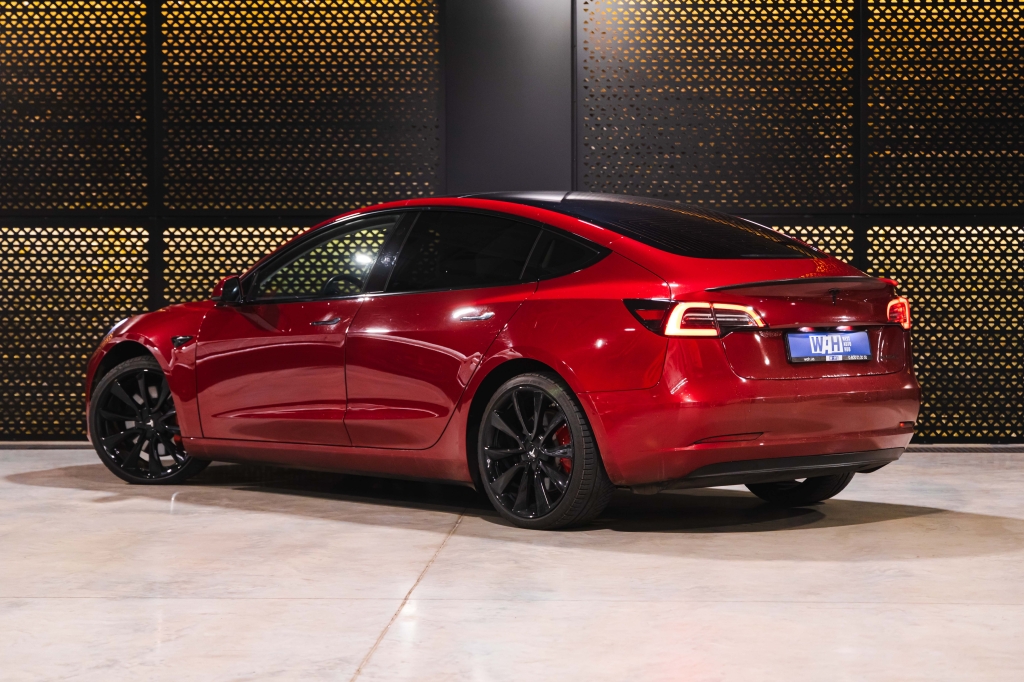 Tesla Model 3 Long Range Performance 2018 фото 12