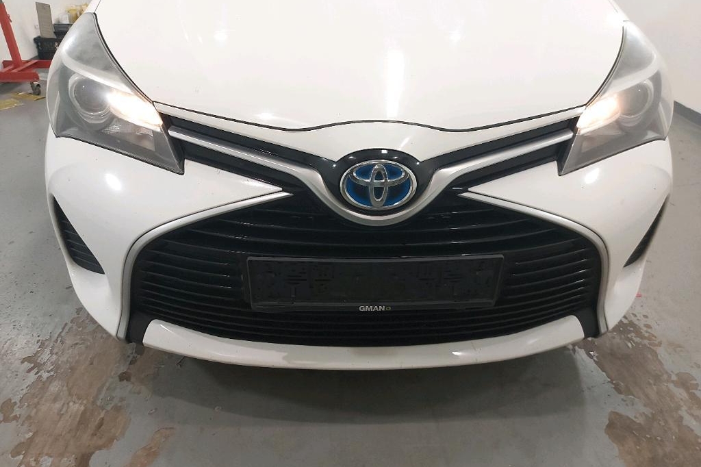 Toyota Yaris 2016 photo 16