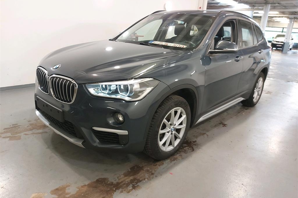 BMW X1 2016 фото 8