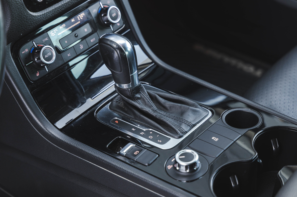 Volkswagen Touareg 2011 фото 25