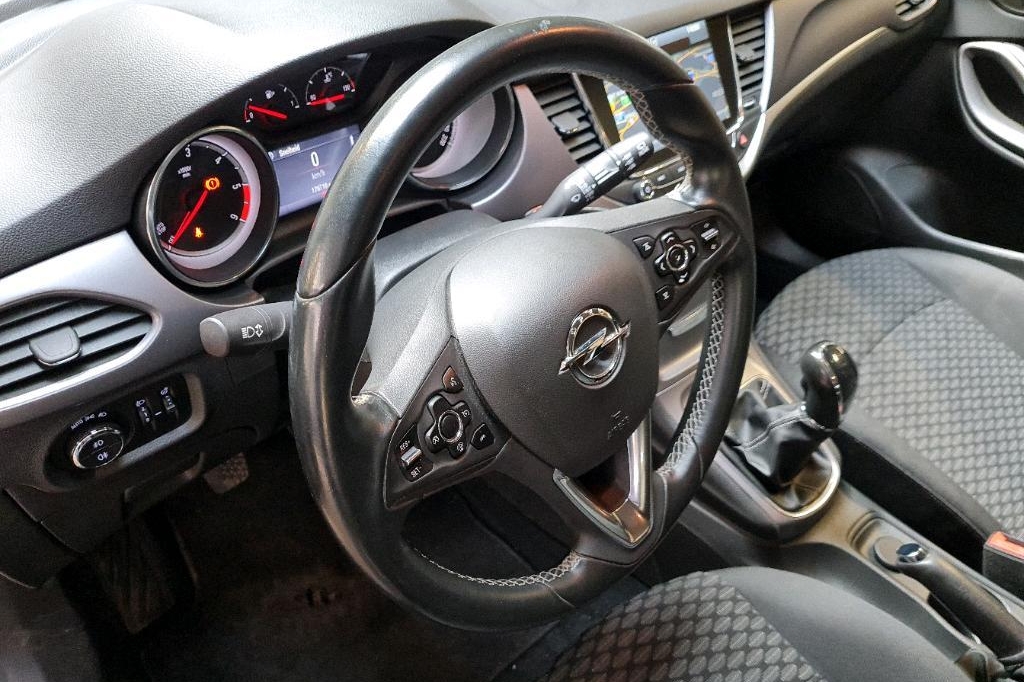 Opel Astra Sports Tourer 2016 photo 29