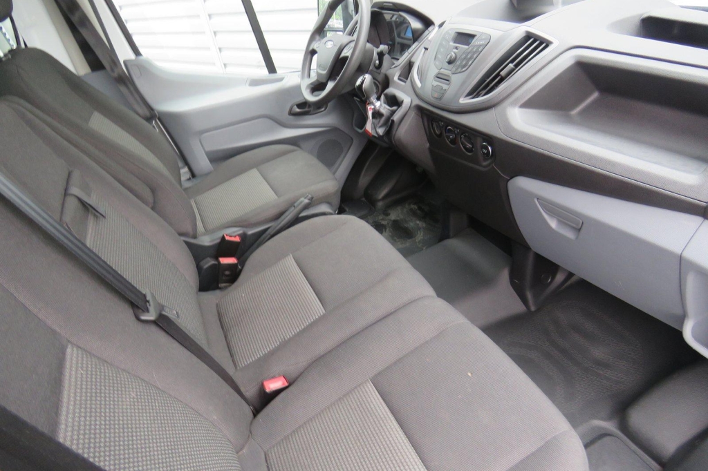 Ford Transit Koffer 2019 фото 1