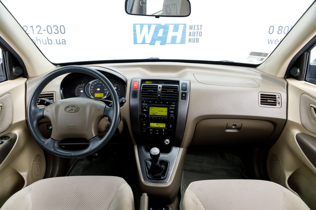 Hyundai Tucson 4WD 2008 photo 2