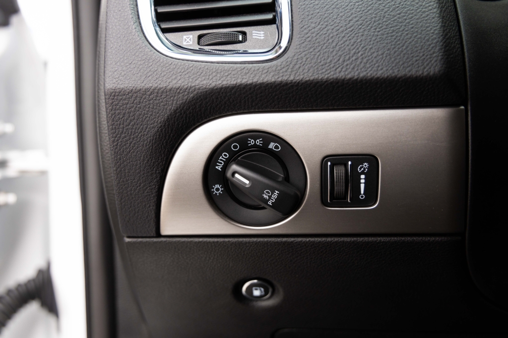 Dodge Durango GT 2017 фото Dodge Durango GT 2017 фото 18