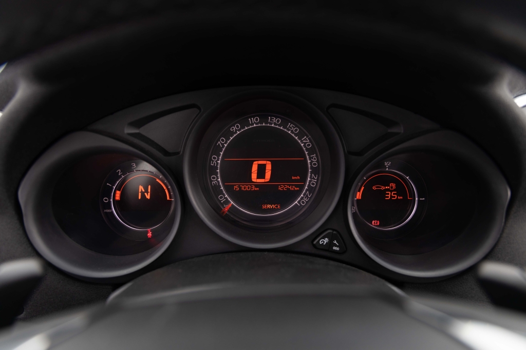 Citroen C4 2015 photo Citroen C4 2015 photo 15