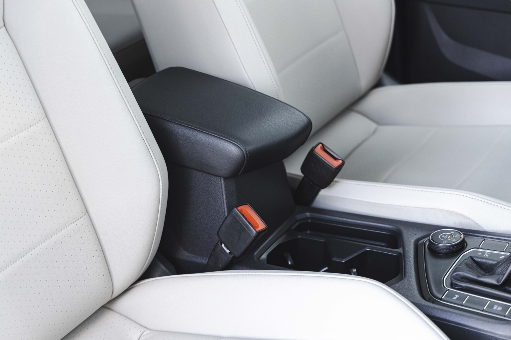 Volkswagen Tiguan SEL 2019 фото Volkswagen Tiguan SEL 2019 фото 15