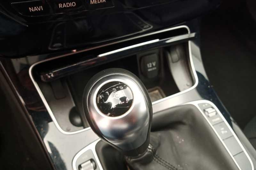 Mercedes-AMG C-Klasse 2017 фото 26