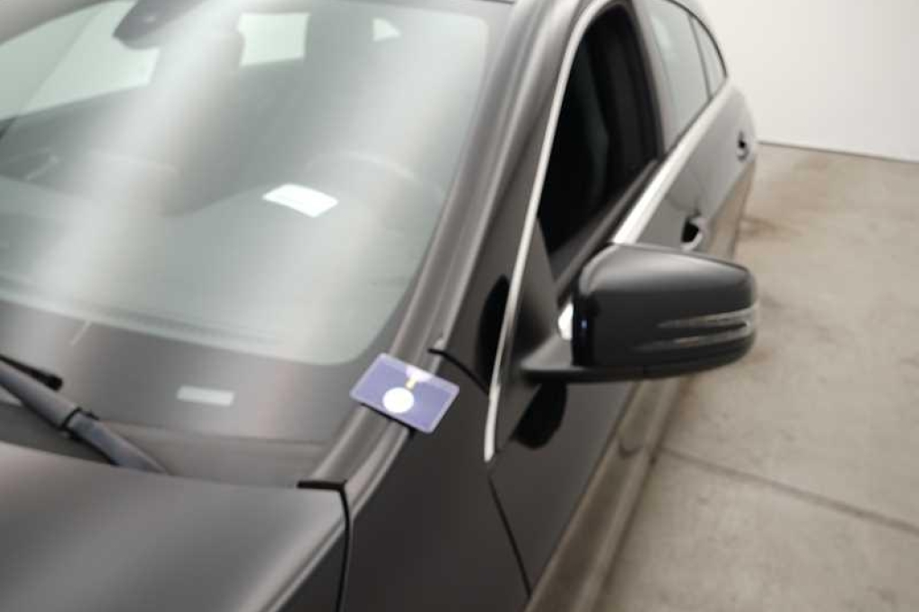 Mercedes-Benz CLA 2017 photo 24