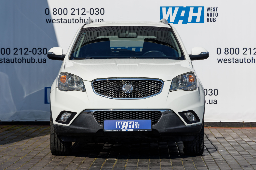 SsangYong Korando 4x4 2011 фото 1