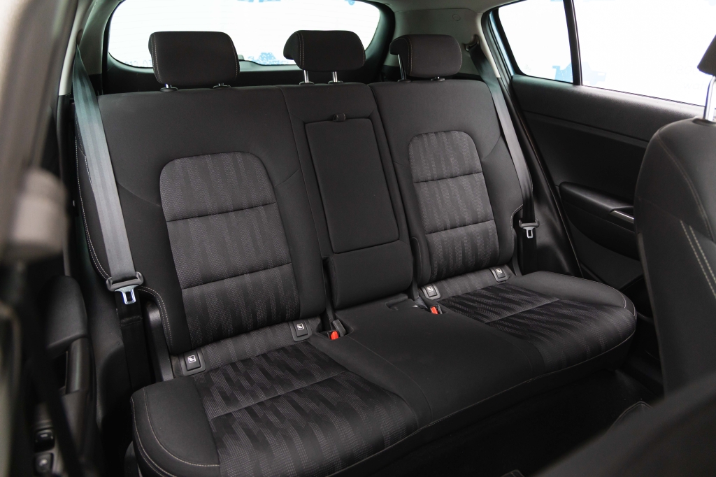 Kia Sportage 2018 фото Kia Sportage 2018 фото 26