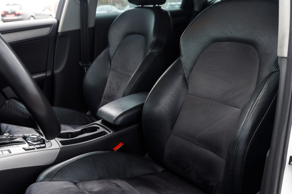 Audi A4 S Line photo 22