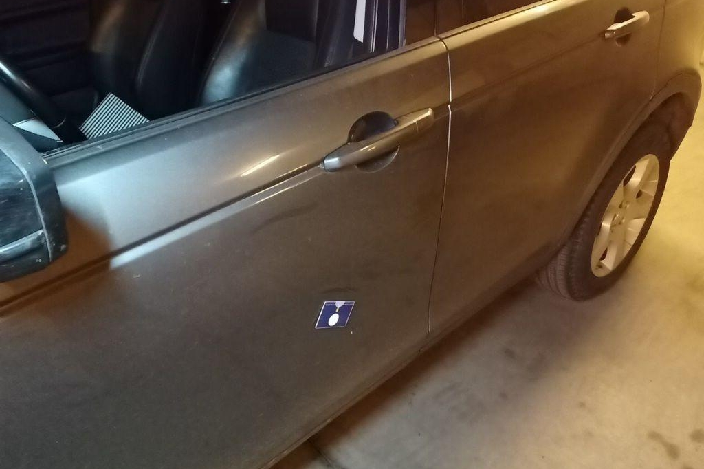 Land Rover Discovery 2016 фото 12