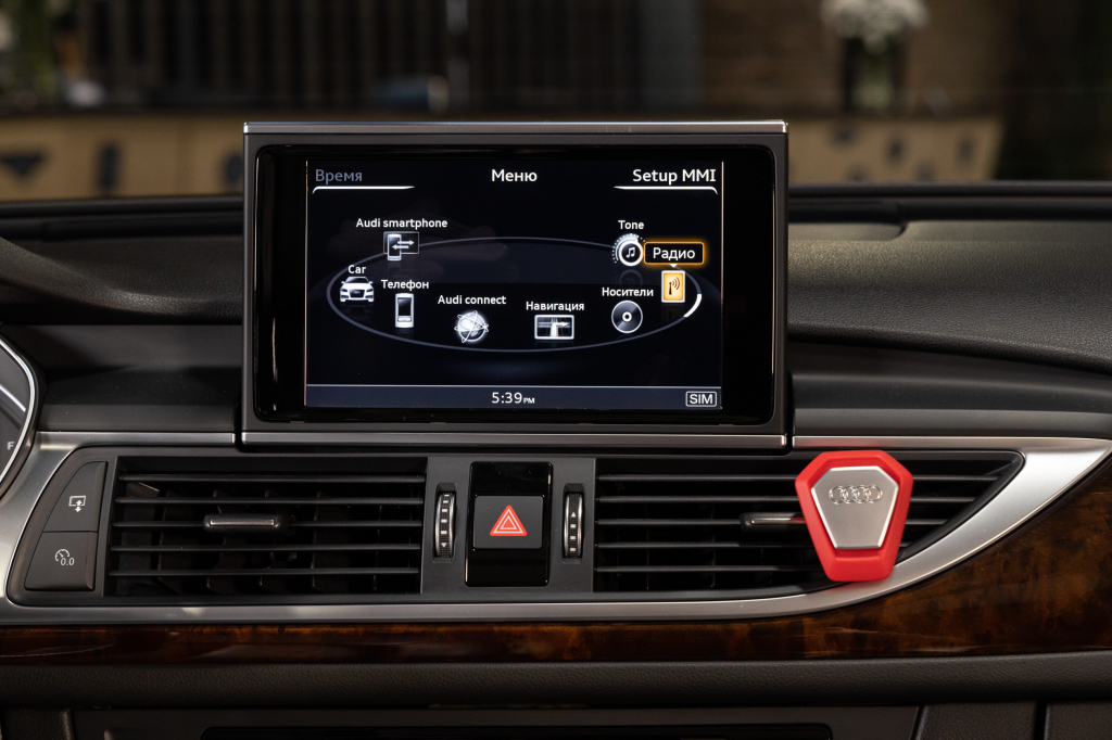 Audi A6 Premium Plus фото 14