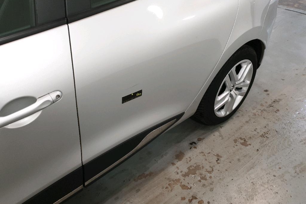 Renault Clio Grandtour 2016 photo 34