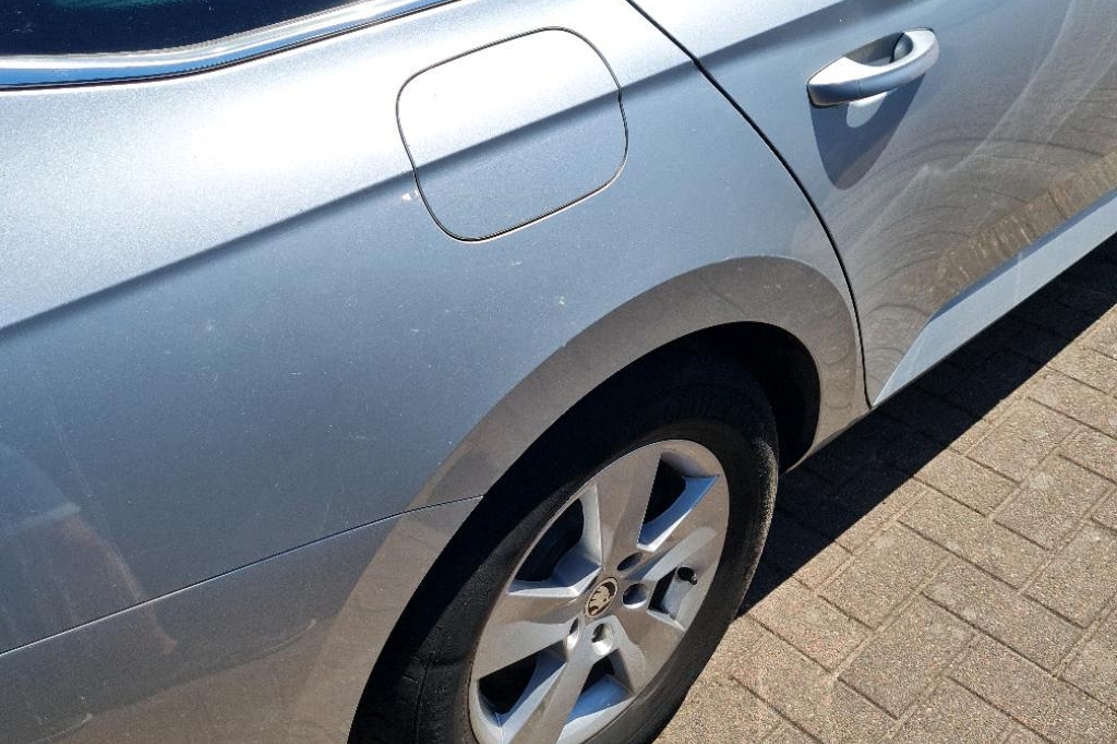 Skoda Superb Combi 2017 фото 33