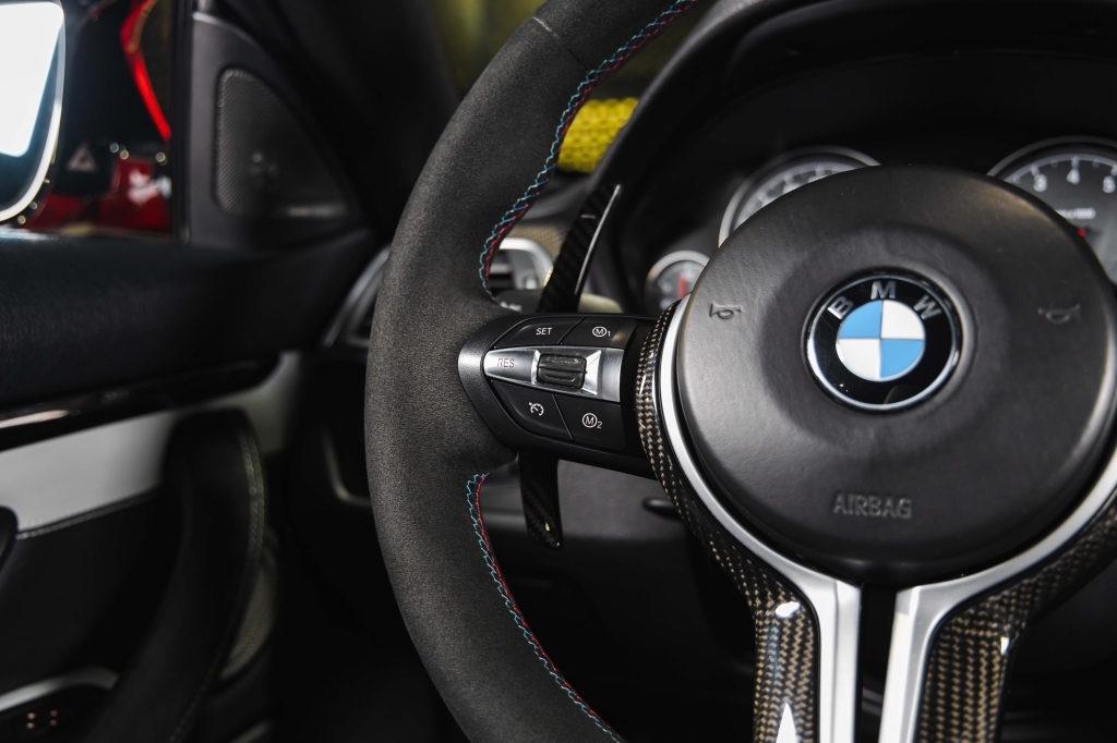 BMW M4 2015 фото BMW M4 2015 фото 34