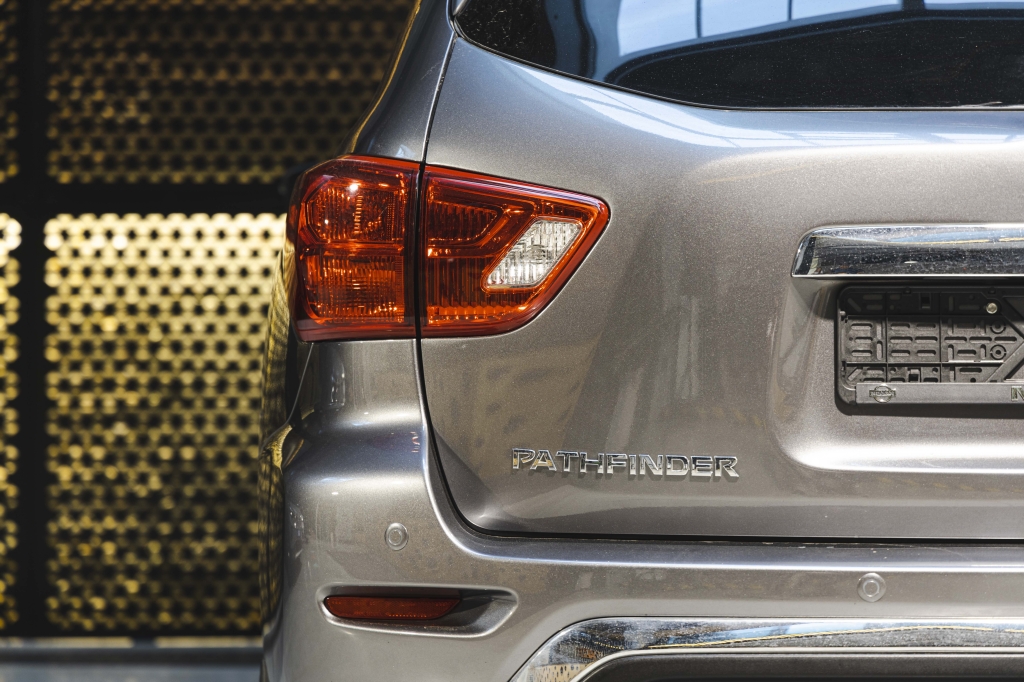 Nissan Pathfinder SV 2019 фото 7