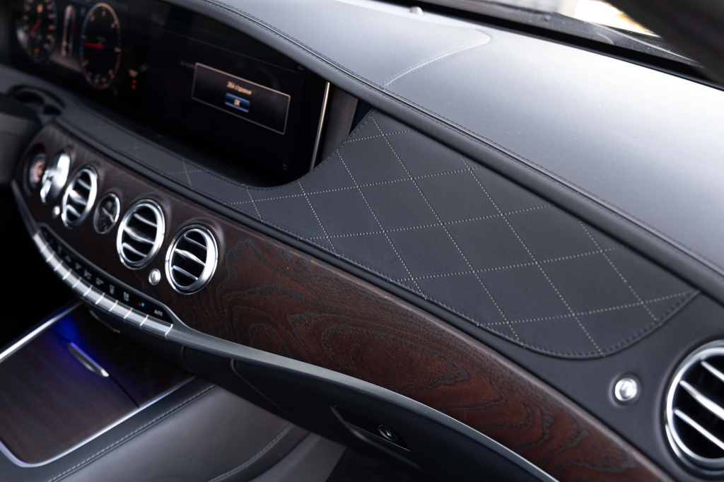 Mercedes-Benz S-Class S400d 2018 фото Mercedes-Benz S-Class S400d 2018 фото 39