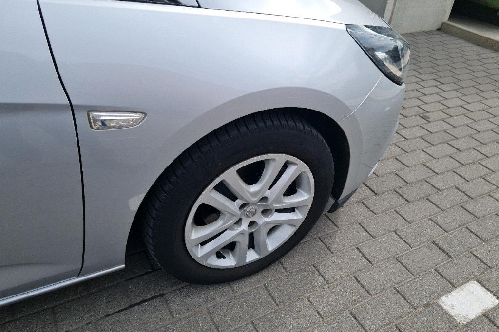 Opel Astra Sports Tourer 2017 photo 12