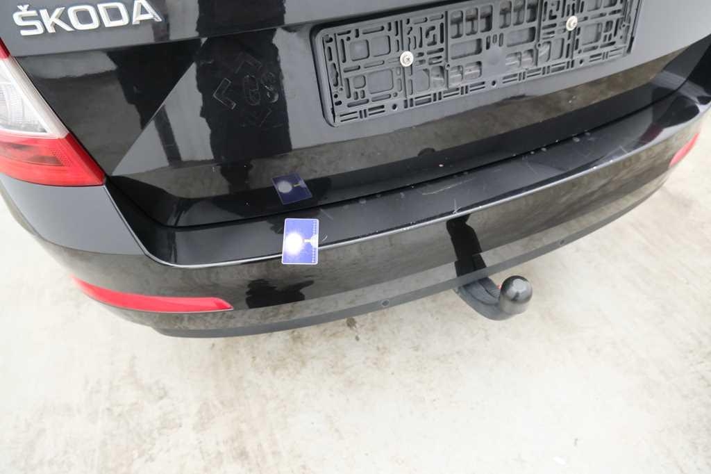 Skoda Octavia Combi 2016 фото 25