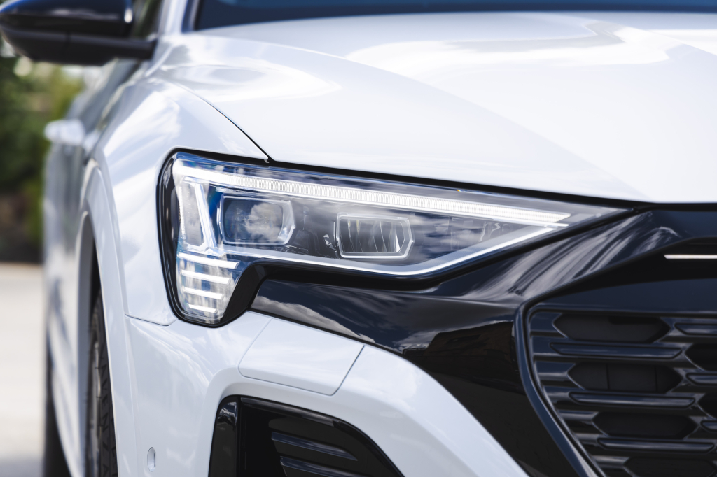 Audi Q8 Sportback e-tron 2023 photo 3