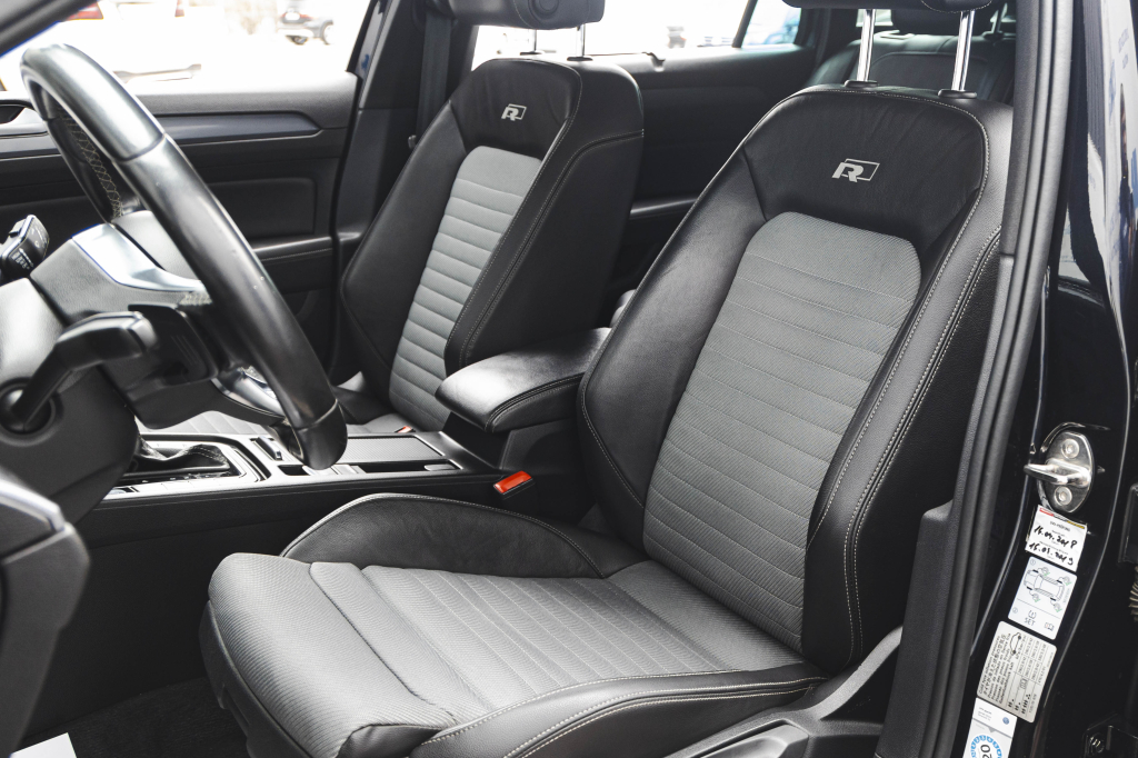 Volkswagen Passat BiTDi 4Motion 2016 фото 17